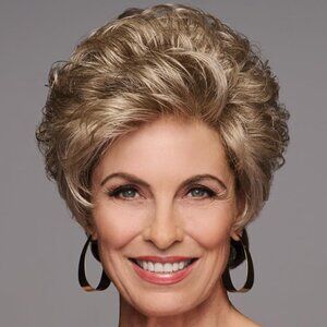 Gabor Wig in Sandy Blonde and Chestnut
